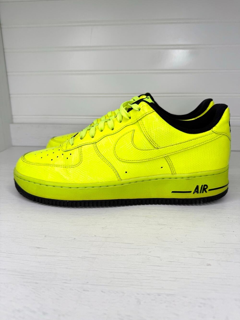 Nike Air Force 1 Low CMFT PRM Volt 2014 488298-703 Men’s Size 9.5 Rare